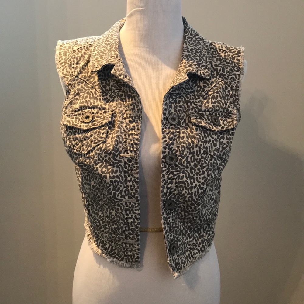 Cheetah vest